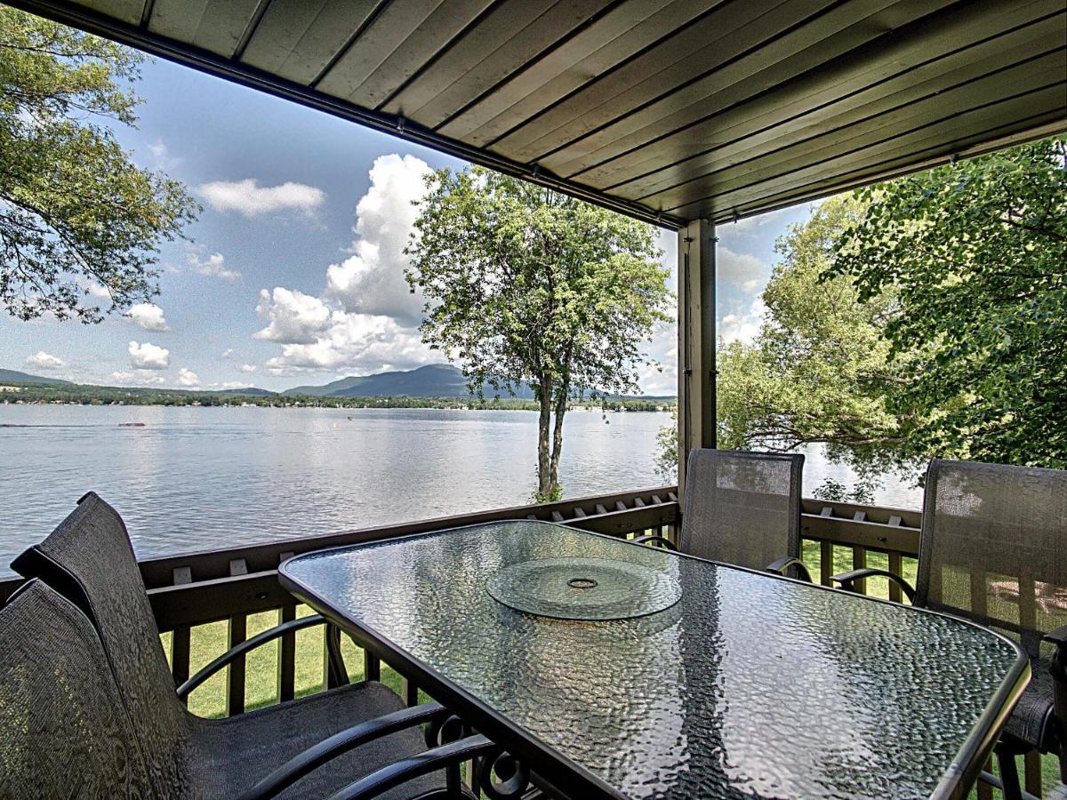 Location Tourisme Estrie - Oberge Du Village Magog Εξωτερικό φωτογραφία