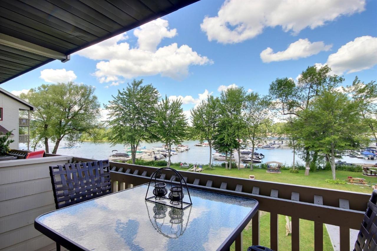 Location Tourisme Estrie - Oberge Du Village Magog Εξωτερικό φωτογραφία