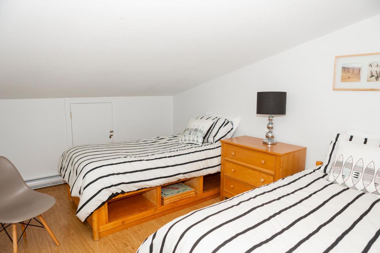 Location Tourisme Estrie - Oberge Du Village Magog Εξωτερικό φωτογραφία