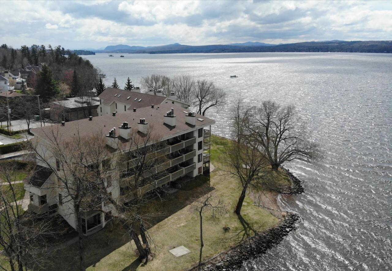 Location Tourisme Estrie - Oberge Du Village Magog Εξωτερικό φωτογραφία